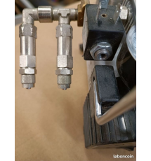 Compresseur renforcé pour suspension pneumatique